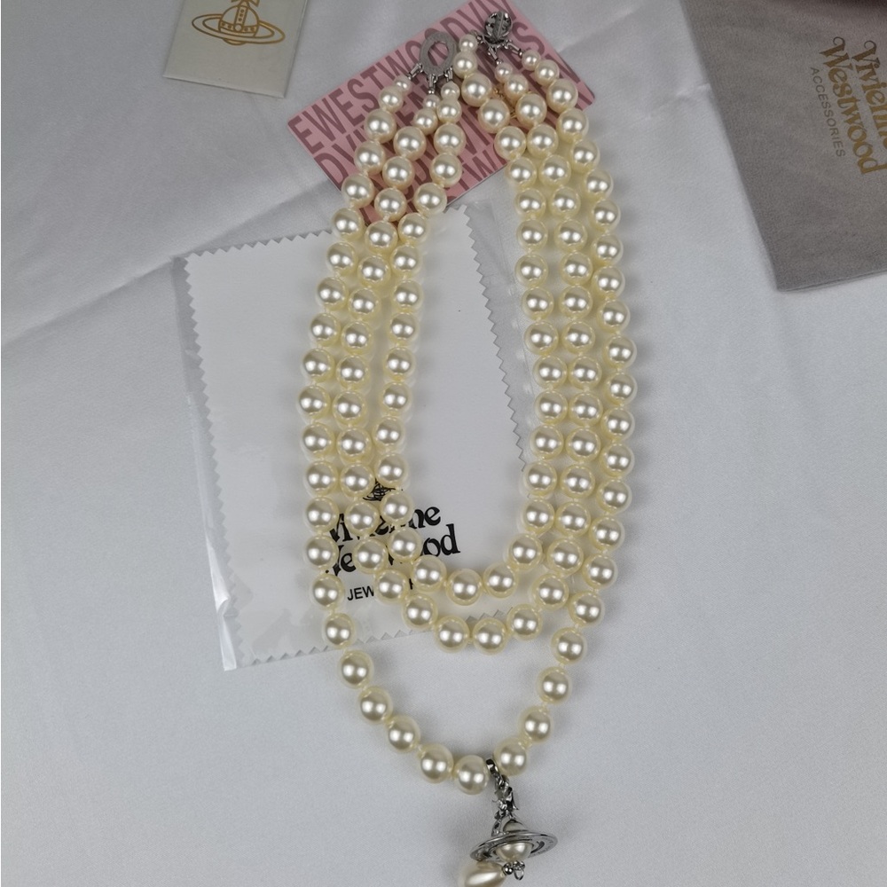 Vivienne Westwood Ivory Pearl Necklace with Silver Orb